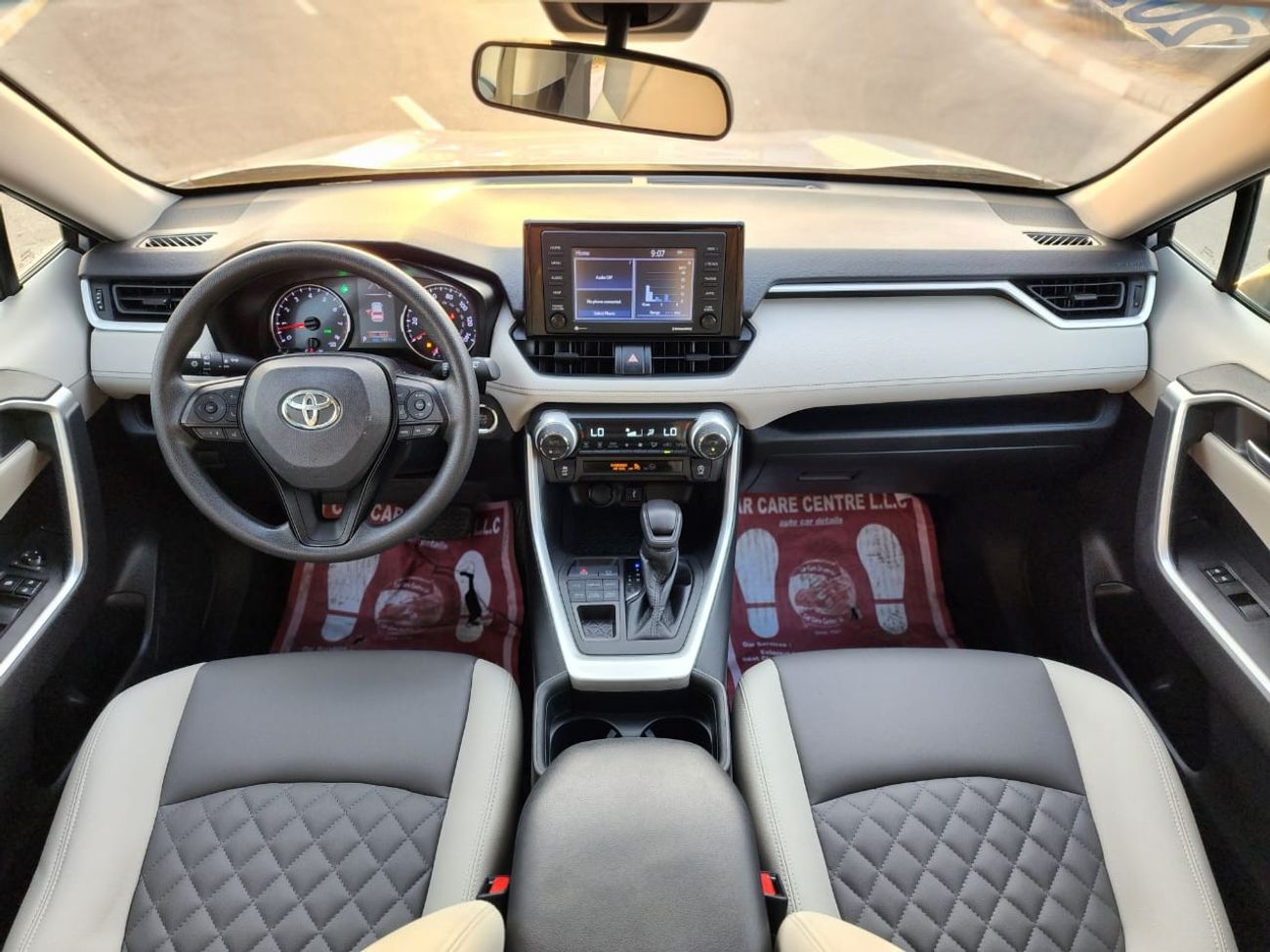 Toyota RAV4 TOYOTA RAV4 XLE 2021