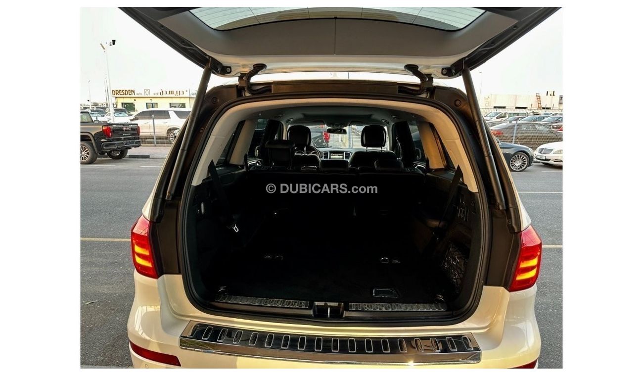 Mercedes-Benz GL 550 Preowned Mercedes BENZ GL550 Without Any Accident And Clean Title Fresh Japan Import Available At Ho