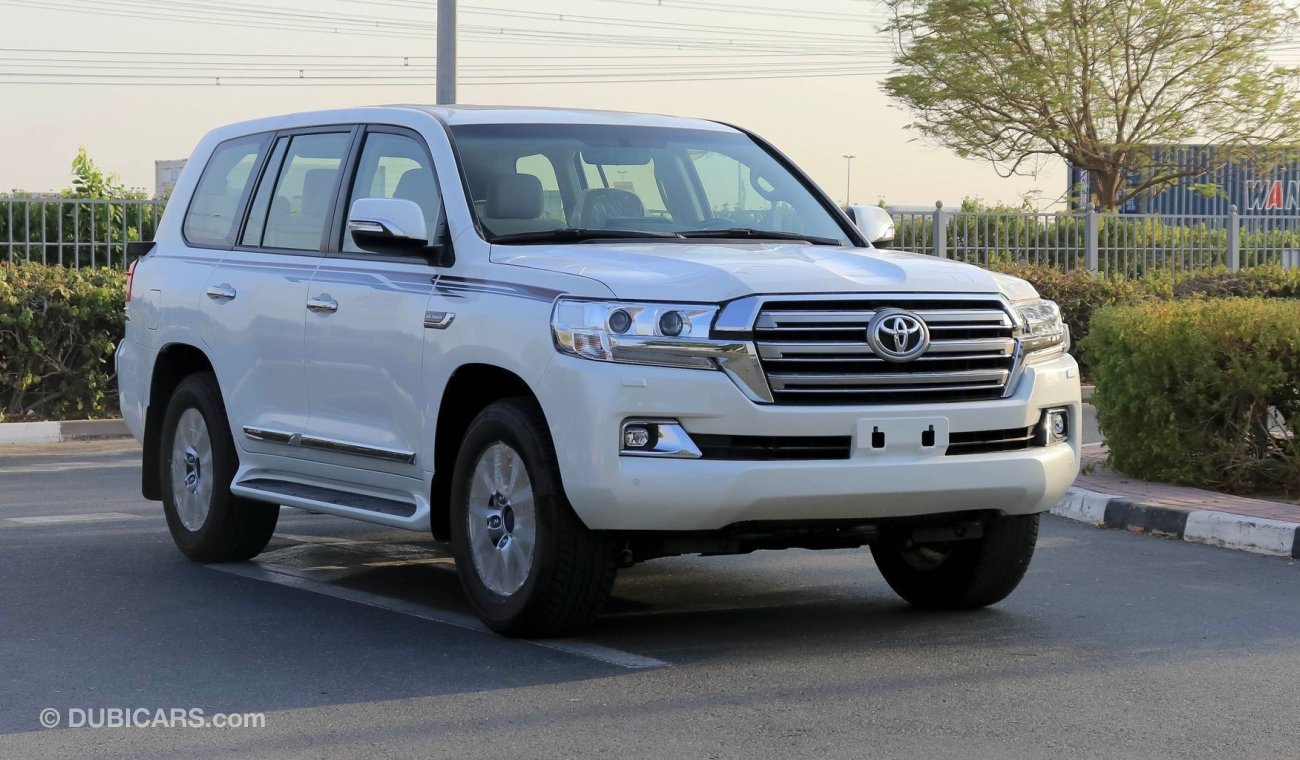 Toyota Land Cruiser GXR V8