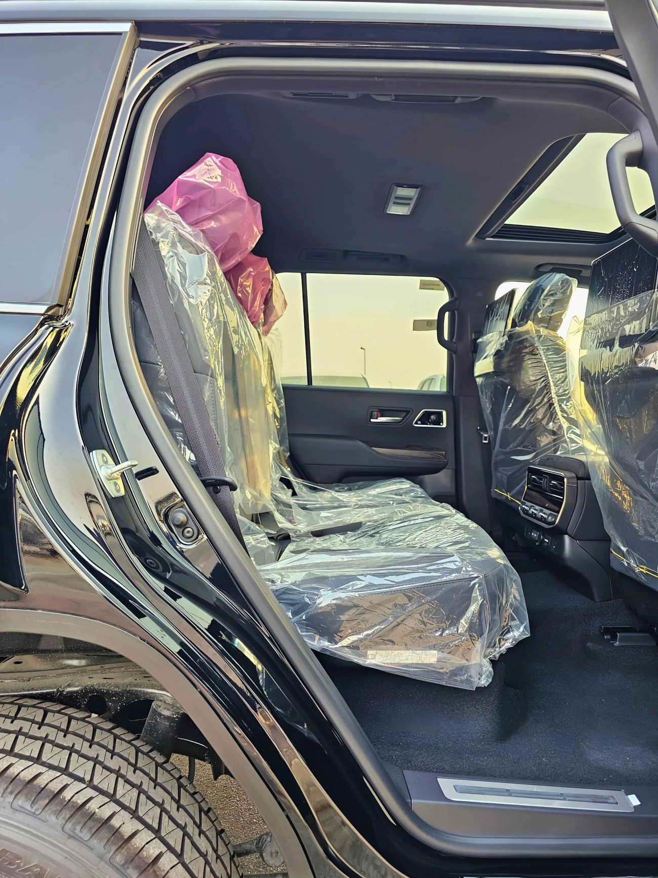 Toyota Land Cruiser VXR 3.5L