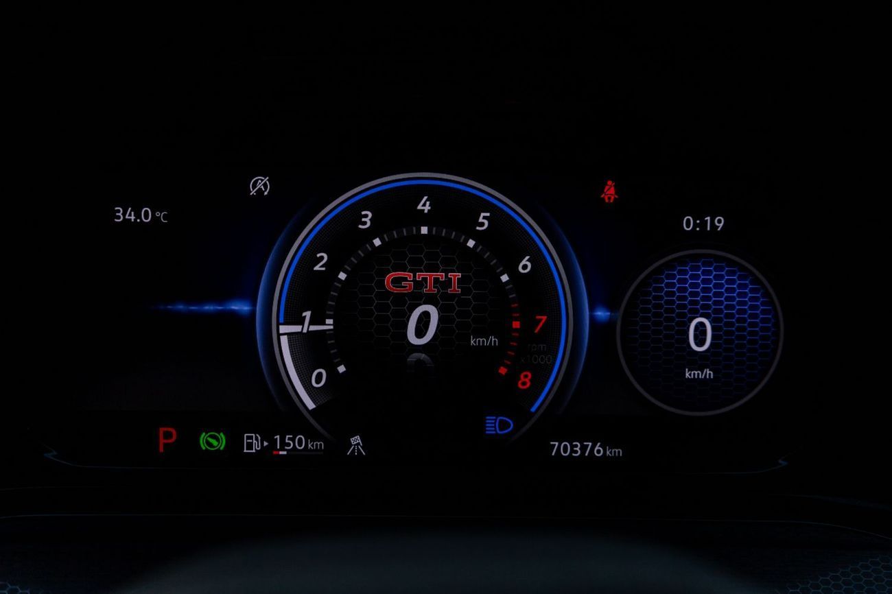 فولكس واجن جولف GTI Leather 2.0L