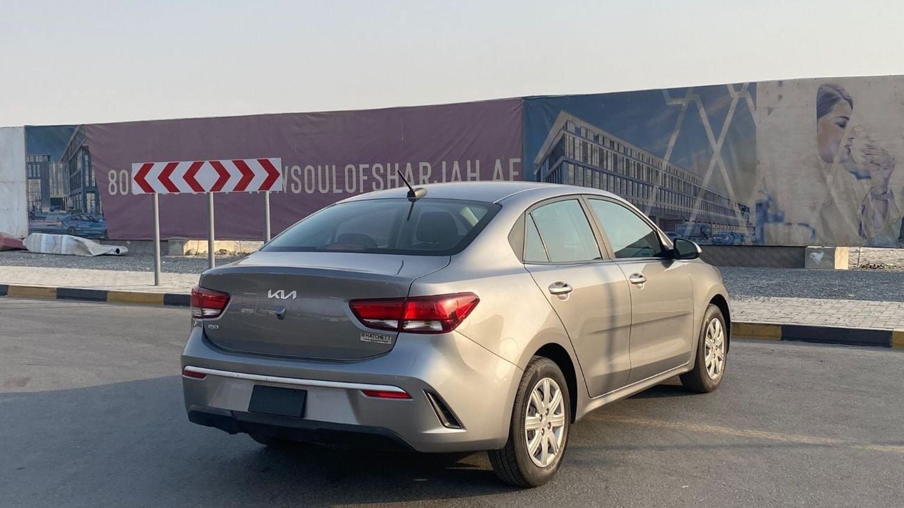 كيا ريو MPI 1.6L Sedan