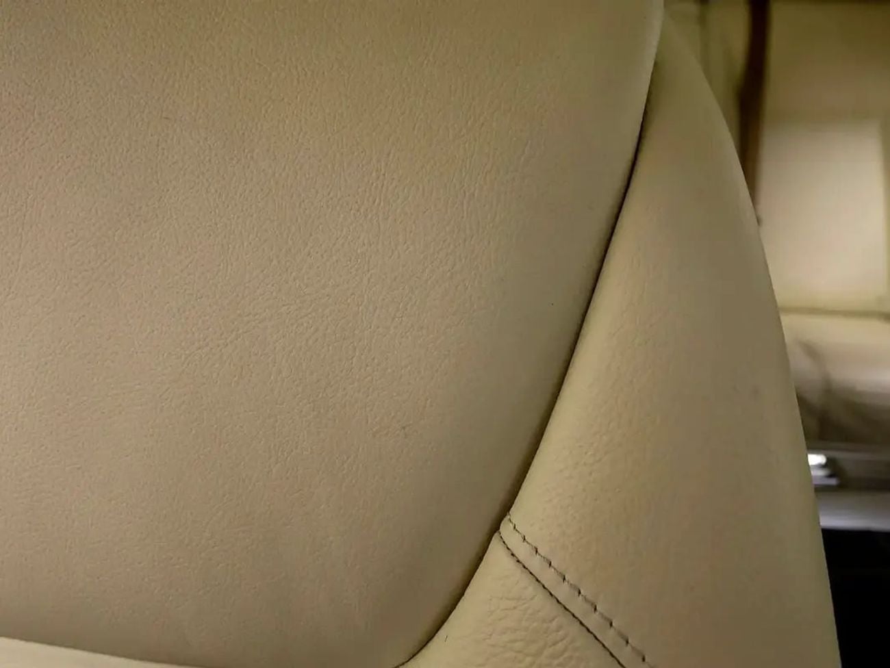 Rolls Royce Ghost V12 Luxury with Starlight Headliner | GCC Spec