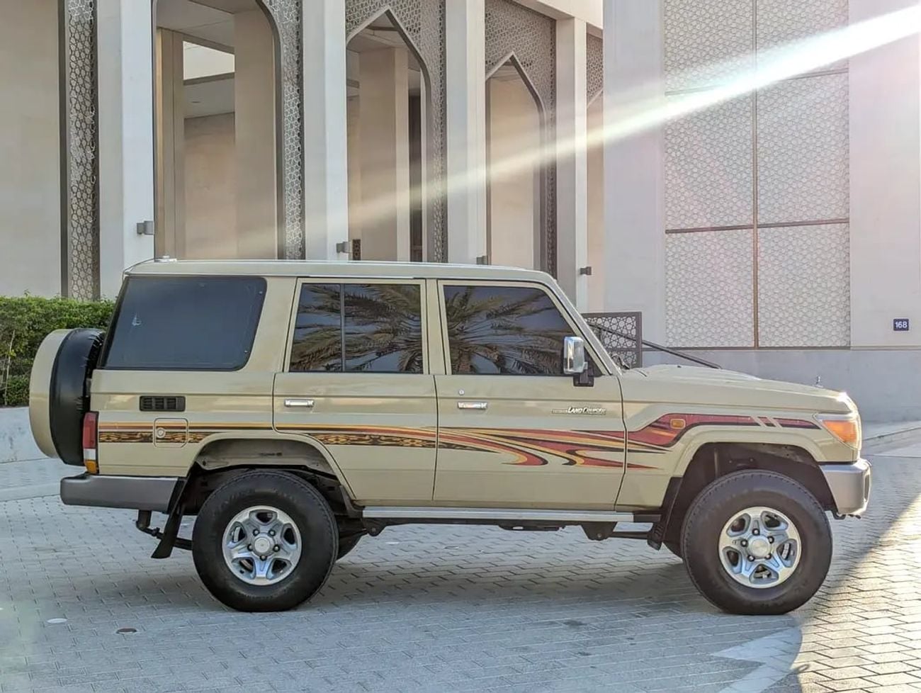 تويوتا لاند كروزر 70 LAND CRUISER 76 SERIES DIESEL GCC IN EXCELLENT CONDITION