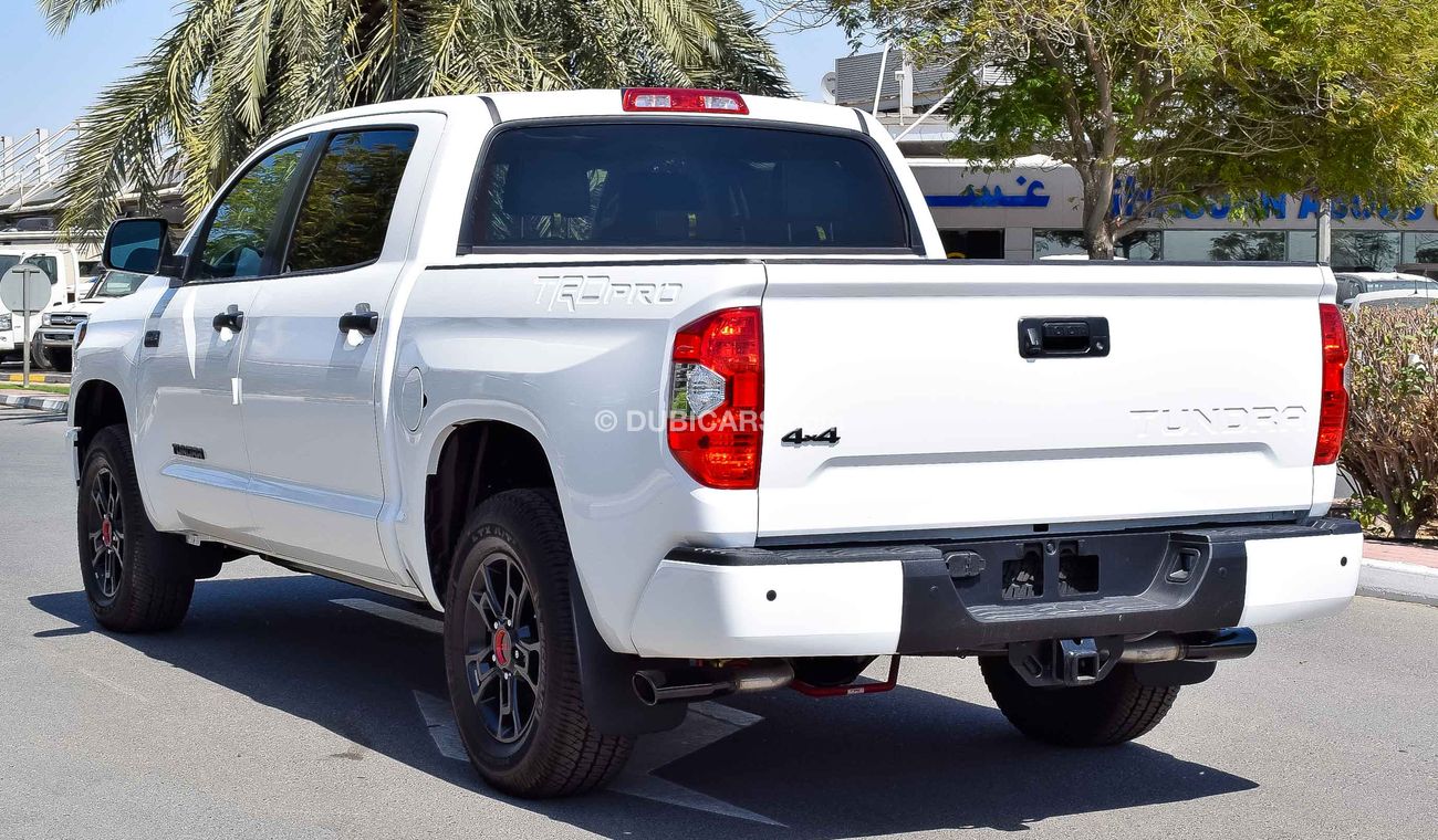 Toyota Tundra 5.7 L V8 TRD PRO