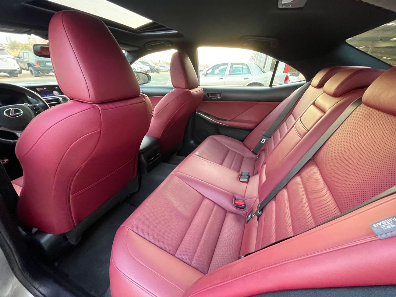 Lexus IS350 F Sport 3.5L (312 HP) F-SPORT 3.5L V6 / FULL OPTION / IN PERFECT CONDITION