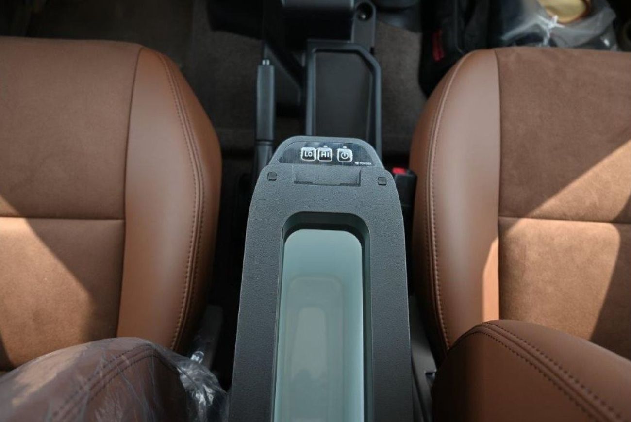 Toyota Land Cruiser 70 71 4.0L Petrol Automatic- full option