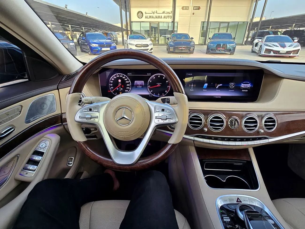 مرسيدس بنز S 560 S 560 - American Specs
