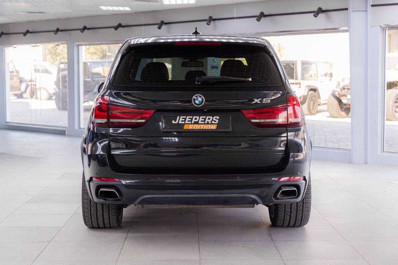 بي أم دبليو X5 35i Exclusive 3.0L (5 Seater)