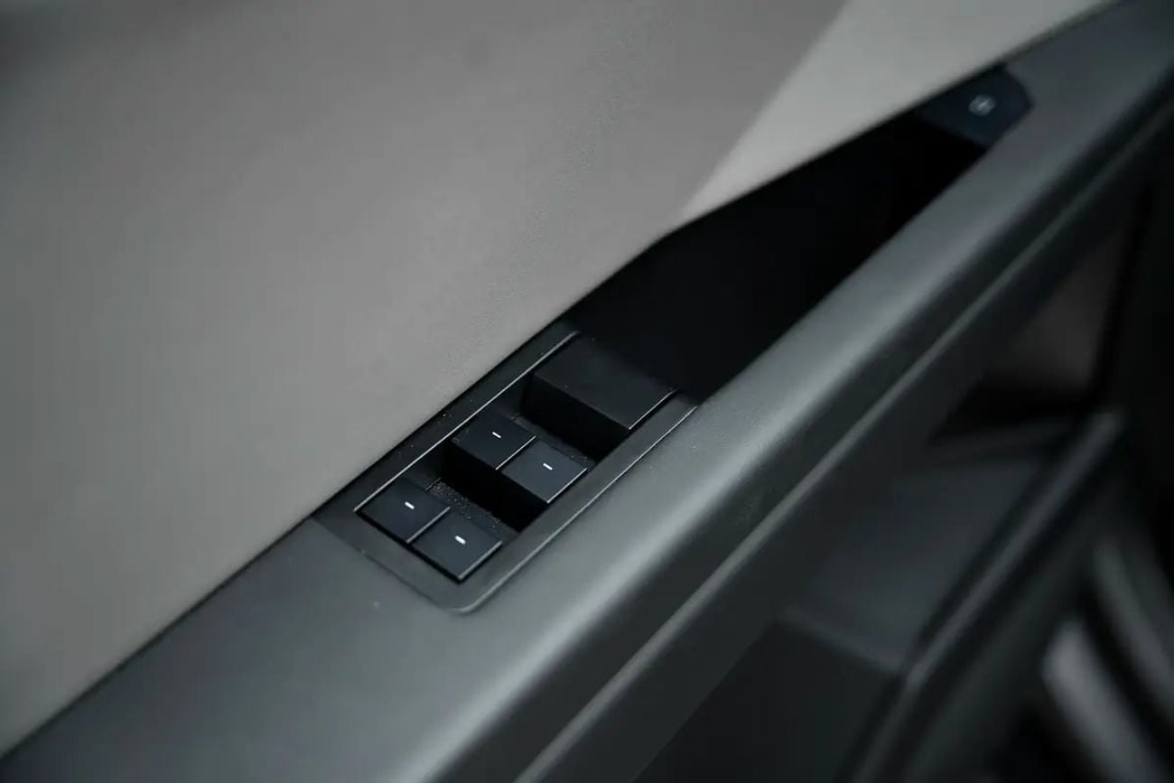 تسلا سايبرتراك CYBERBEAST