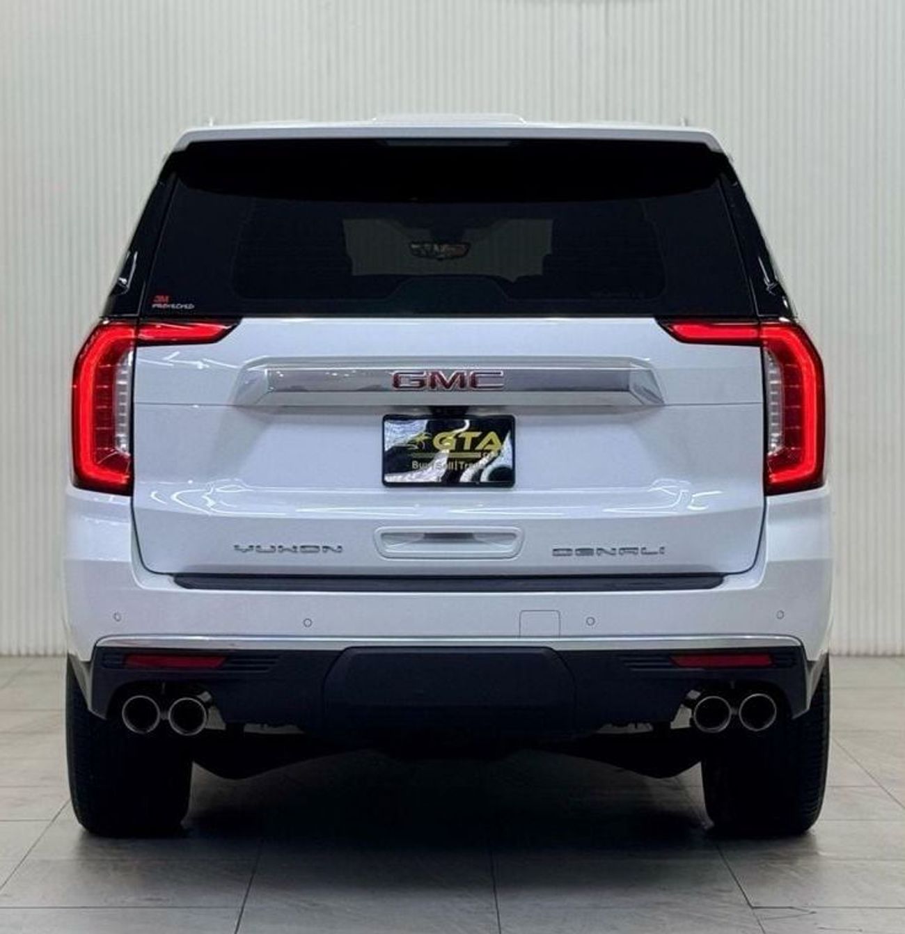 GMC Yukon Denali 6.2L (8 Seater) 2022 GMC Yukon Denali, 2027 GMC Warranty + Service Pack, Fully Loaded, Low Km