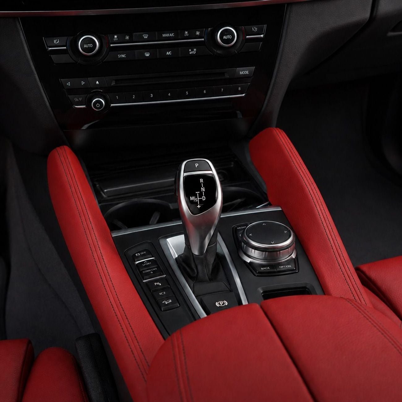 بي أم دبليو X6 35i M SPORT AED 1,915  P.M • 0% Downpayment •  BMW X6 35i M Sport • 1 Year Warranty
