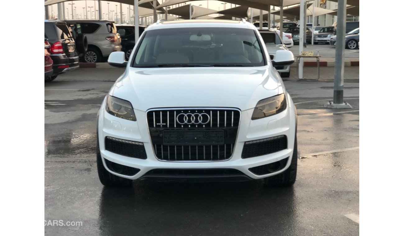 Audi Q7 AUDI Q7 MODEL 2013 GCC CAR PER CONDITION FULL OPTION PANORAMIC ROOF LEATHER SEATS BACK CAMERA