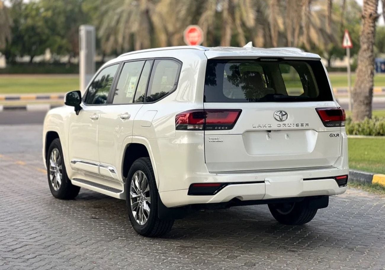 تويوتا لاند كروزر 2024 Model GXR TwinTurbo 3.5L Engine Full Option New Arrival