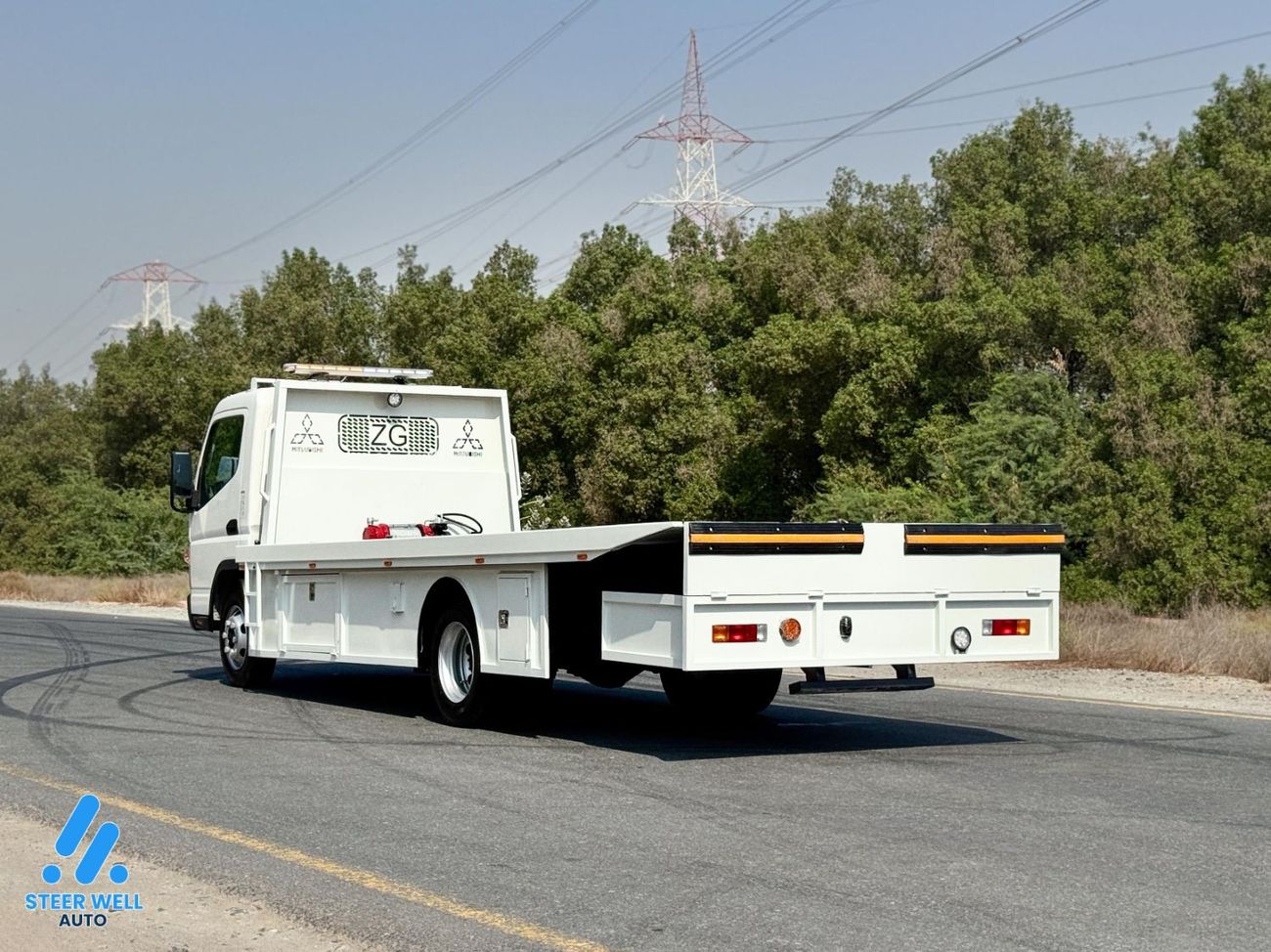 ميتسوبيشي فوسو كانتير | 3.0L | RWD | Recovery Tow Truck | GCC Specs | Excellent Condition