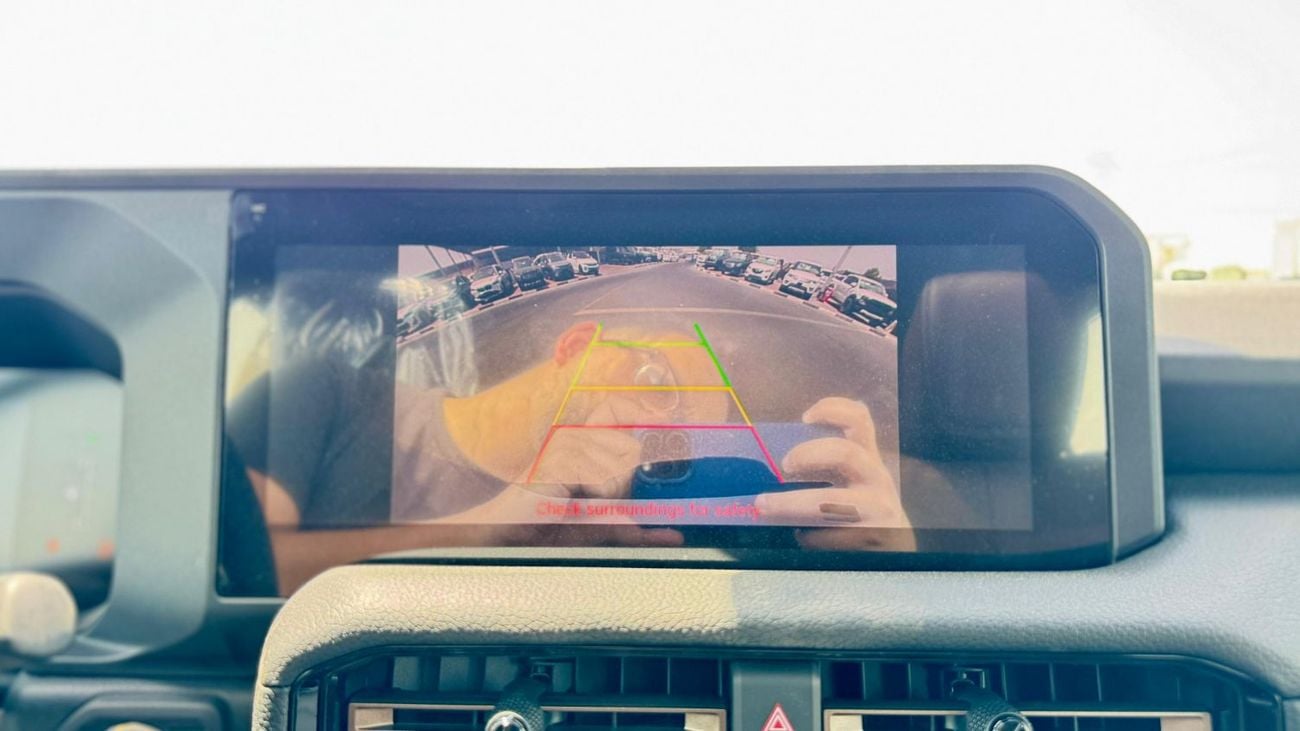 تويوتا برادو Toyota Prado 2024, petrol engine 2.4L 7seats Automatic gear,white colour 2