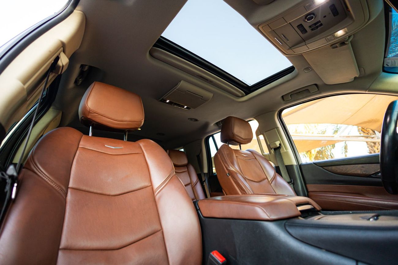 Cadillac Escalade Premium 6.2L