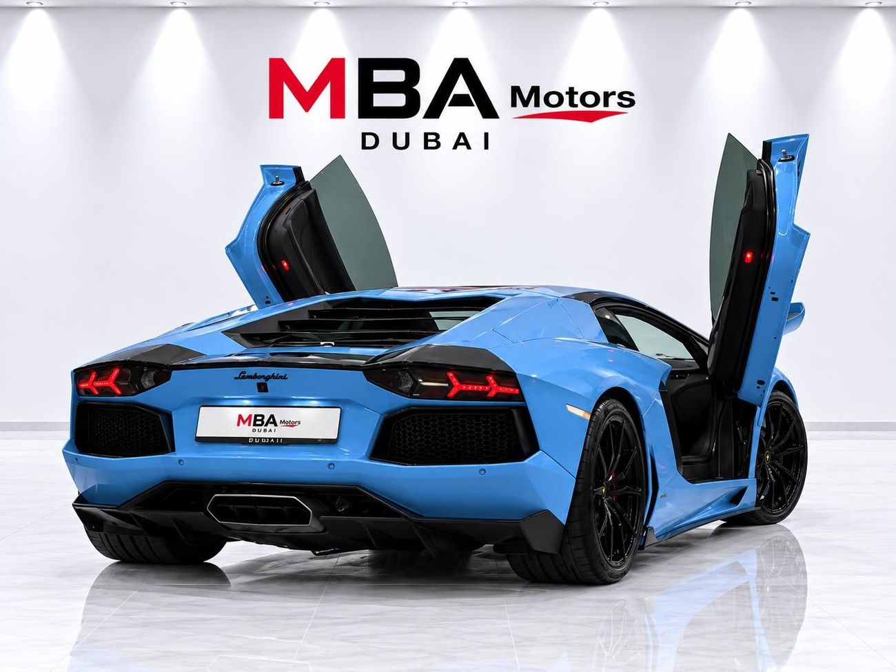 Lamborghini Aventador ROADSTER 6.5L V12 GCC Full service history