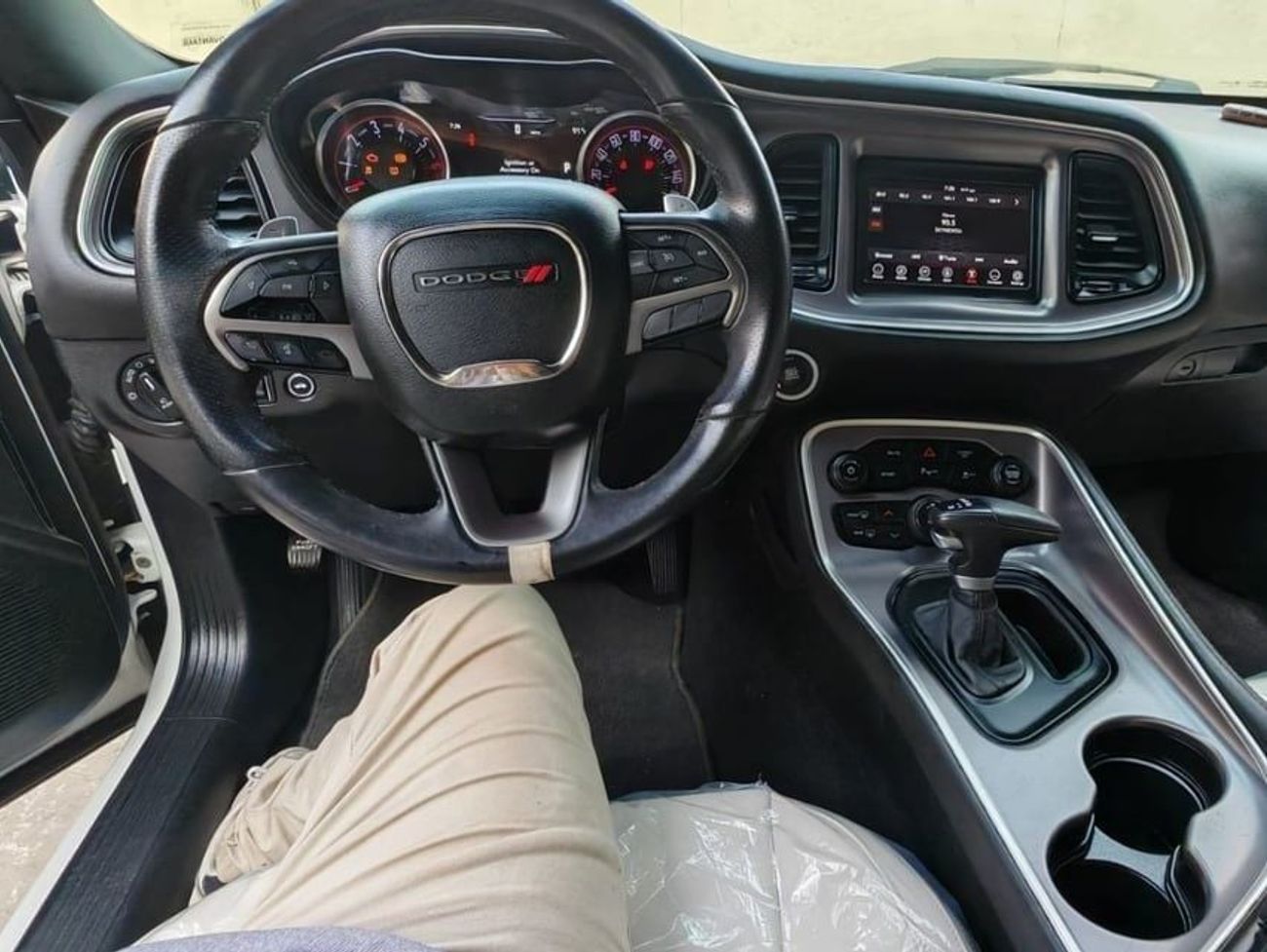 Dodge Challenger R/T 5.7L (375 HP)