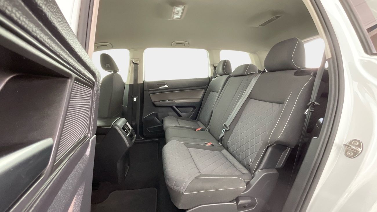 Volkswagen Teramont TRENDLINE | Guaranteed Warranty | 0 Down Payment