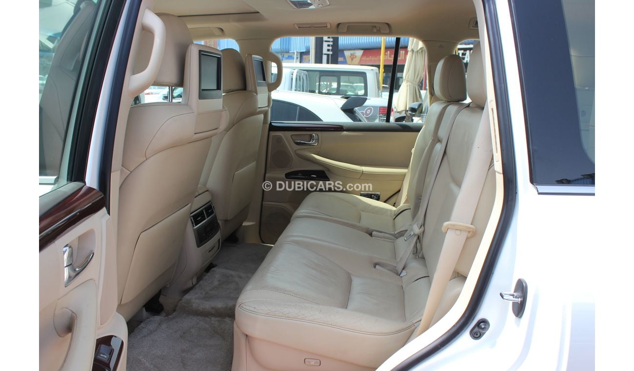 لكزس LX 570 (2015) SPORT PLATINUM