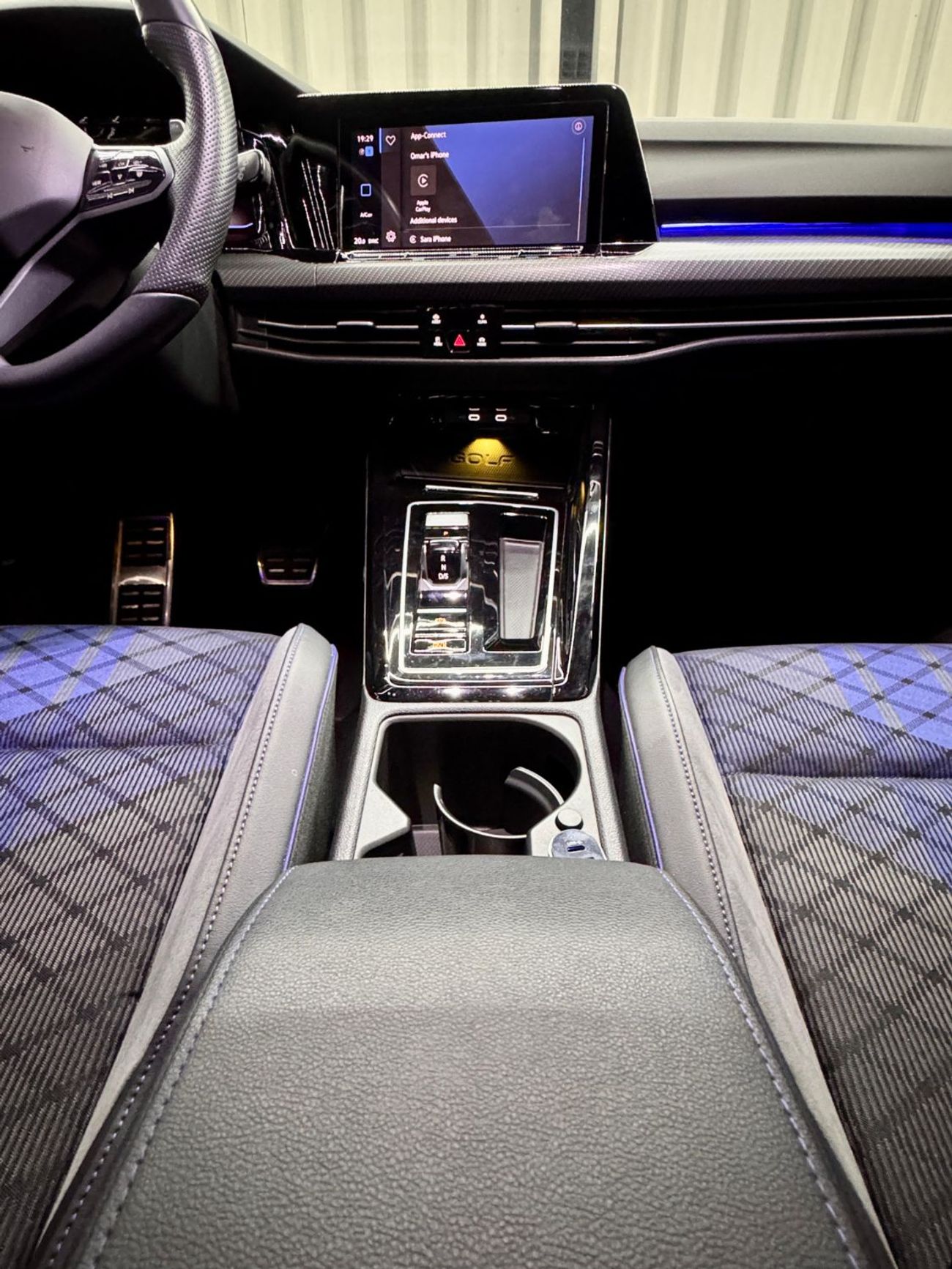 فولكس واجن جولف ار Base 2.0T 2023 Volkswagen Golf R GCC  with Ali and SONS Warranty and Service Contract (1Left) Till O