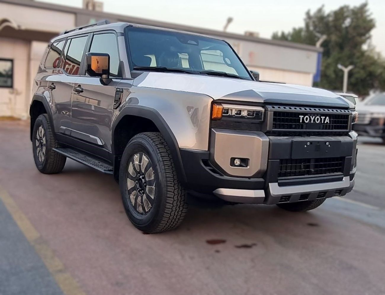 Toyota Prado TOYOTA PRADO 2.4L PETROL LUXURY EDITION MY2025