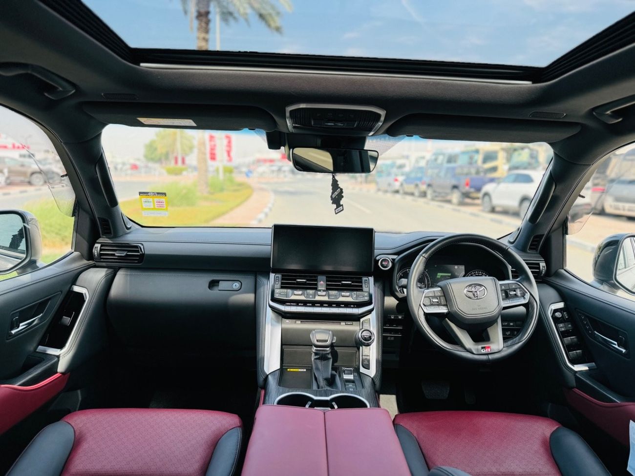 Toyota Land Cruiser Lc300 GR sports, Brand new RHD