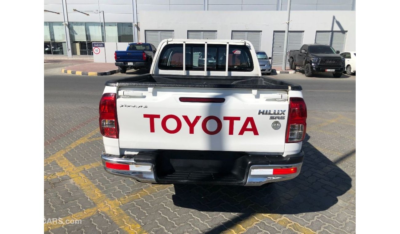 Toyota Hilux 4W