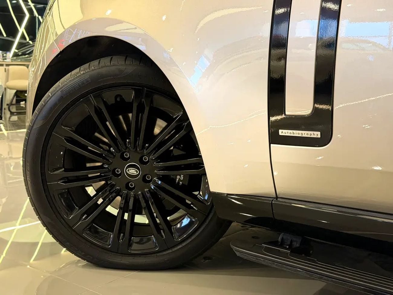 Land Rover Range Rover AUTOBIOGRAPHY P530 LWB — Korean Specs