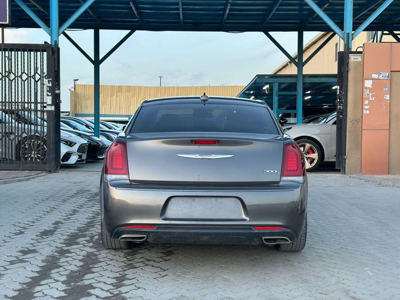 Chrysler 300 SRT8 S 3.6L 019 Chrysler 300 Touring – V6 – American Specs | Excellent Condition
