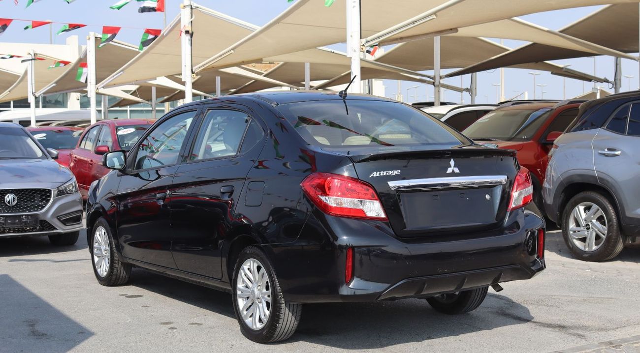 ميتسوبيشي اتراج ميتسوبيشى أتراج - 2022 - خليجى- بدون حوادث - بمحرك 1.2L- ممشى قليل - بحاله ممتازه