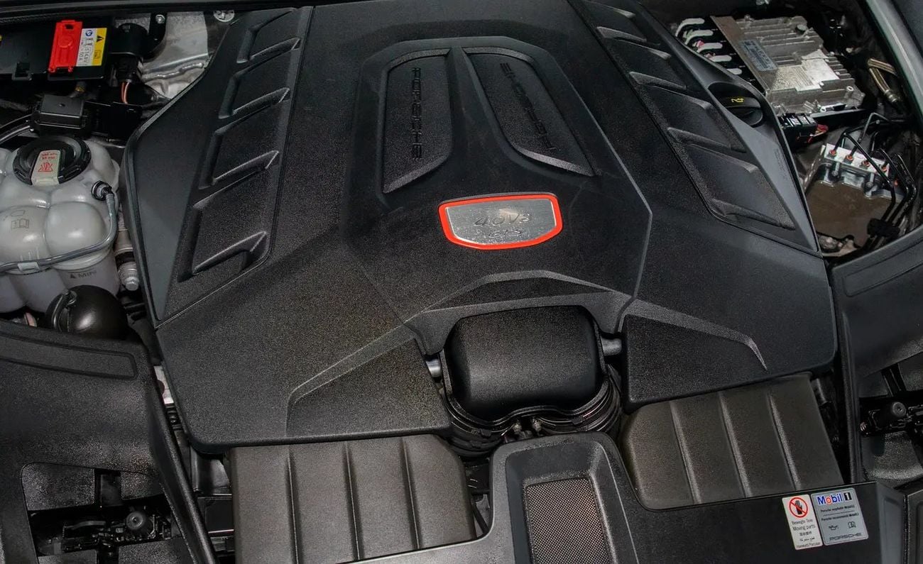 Porsche Cayenne GTS 4.0L Twin-Turbo V8 • Full Service History • GCC Spec