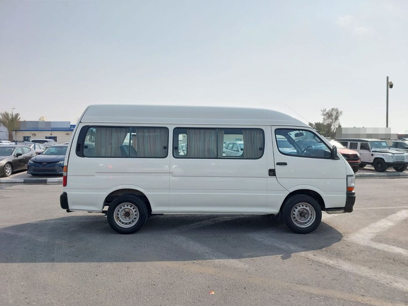 تويوتا هاياس TOYOTA HIACE COMMUTER VAN RHD 2001 MODEL 3.0 L DIESEL MANUAL(PM08349)