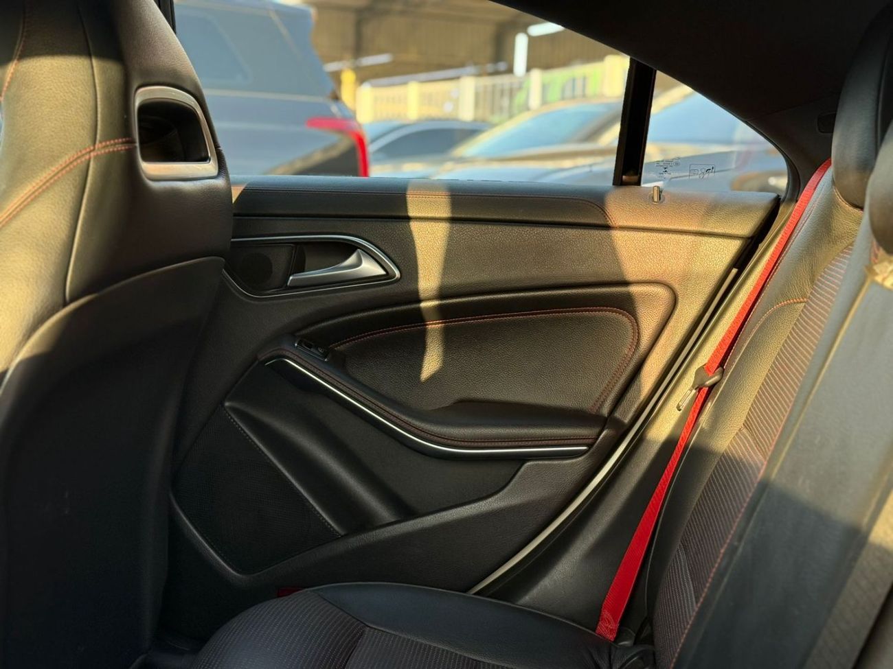 مرسيدس بنز CLA 45 AMG Std 2.0L ( CYL)