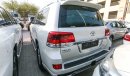 Toyota Land Cruiser GXR white Edition V8