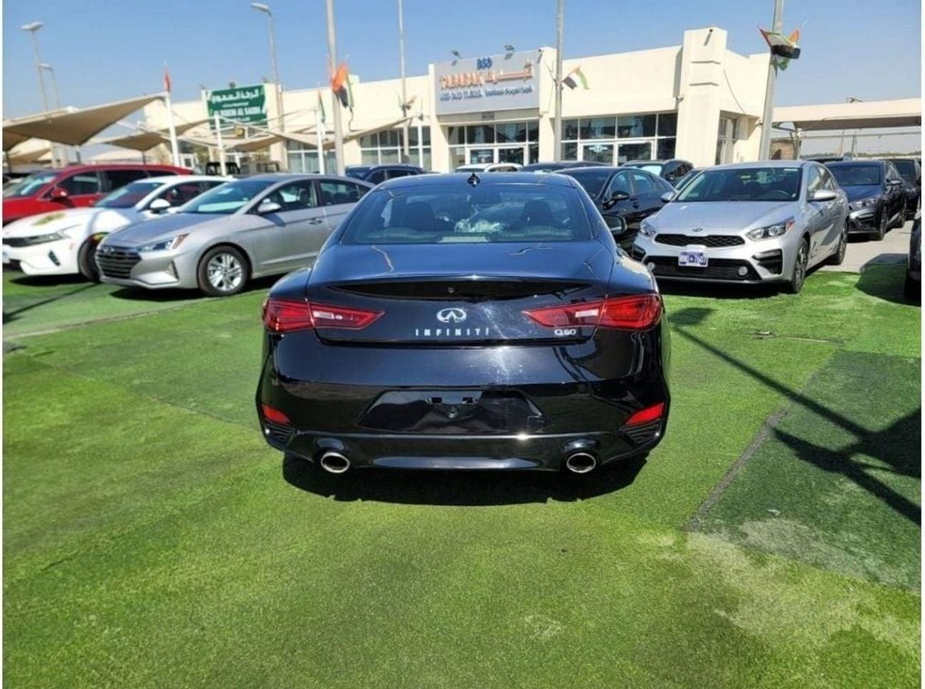Infiniti Q60 Premium Luxury 3.0L