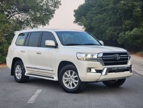 Toyota Land Cruiser GXR Left hand drive Diesel