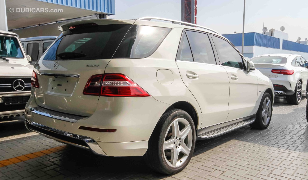 Mercedes-Benz ML 350 GCC Specs