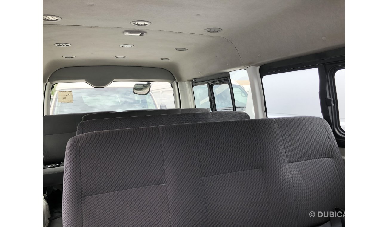 تويوتا هاياس Toyota Hiace Midroof 15 seater,model:2015.Excellent Condition