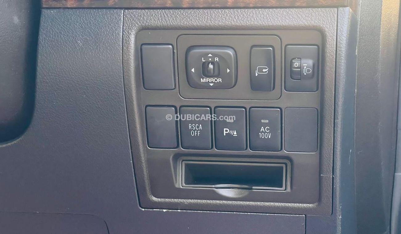 Toyota Land Cruiser LC300 Face-Lifted 4.7L 360 Camera 4WD Premium Beige Interior Sunroof Petrol 7 Seats