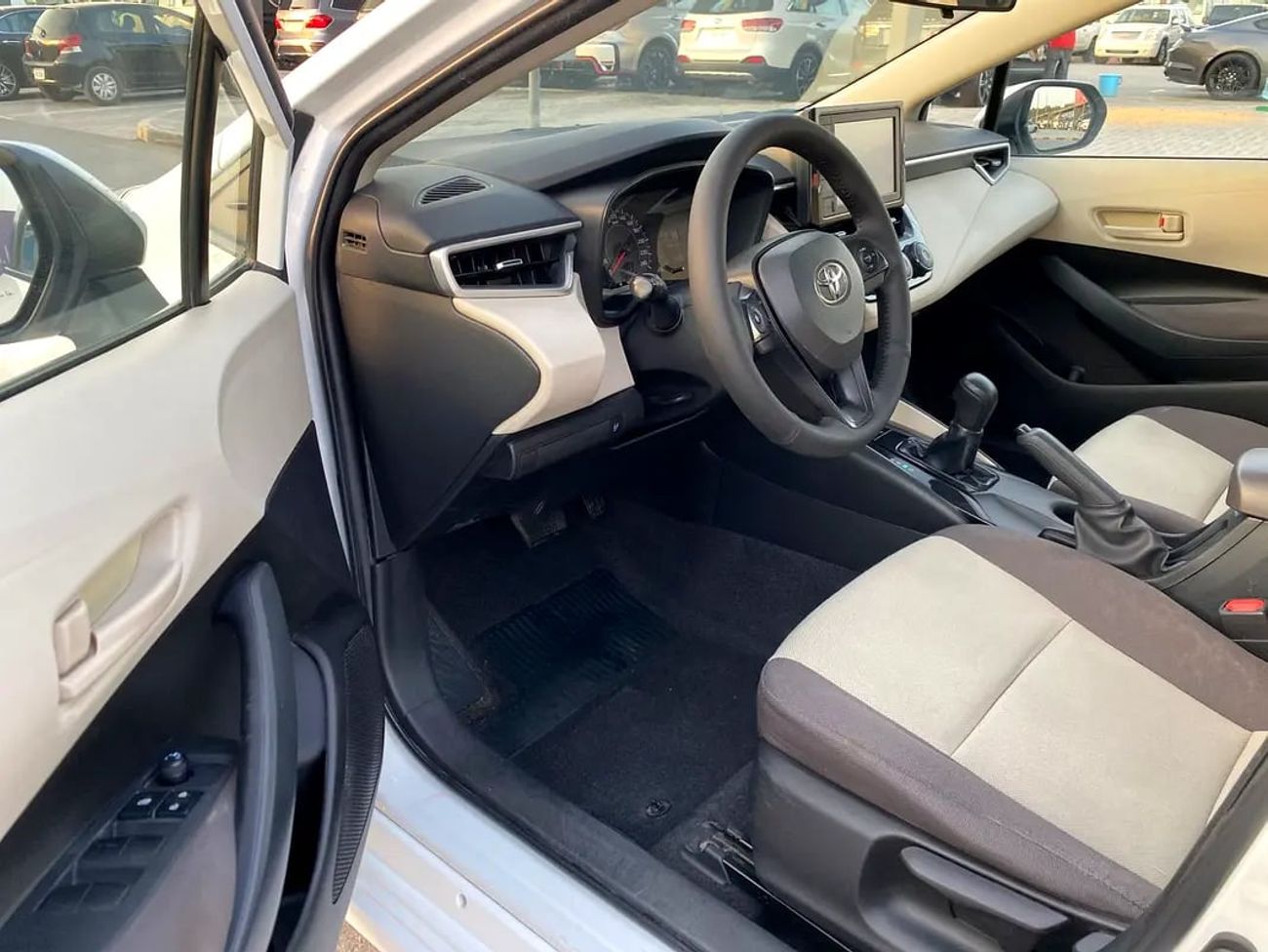 تويوتا كورولا SE 1.6L تويوتا كورولا خليجية | – GCC |