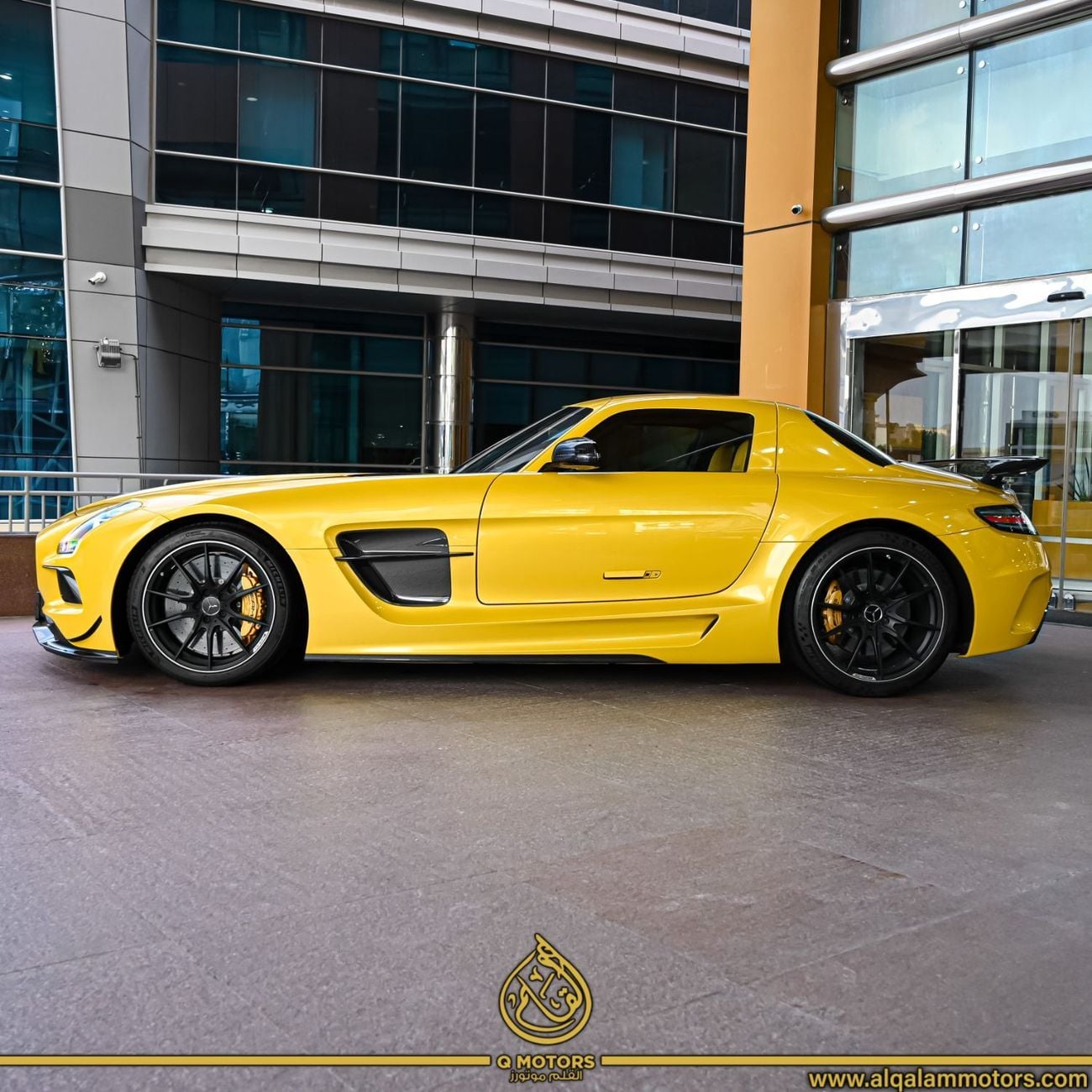 Mercedes Benz SLS AMG 2014 MERCEDES BENZ SLS BLACK SERIES GCC DONE ONLY 600KM