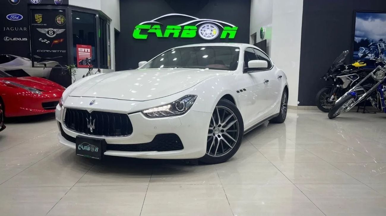 مازيراتي جيبلي STD Maserati Ghibli 2015