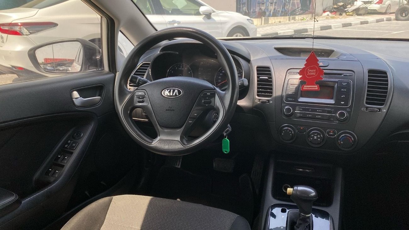 كيا سيراتو LX 1.6L Sedan GCC