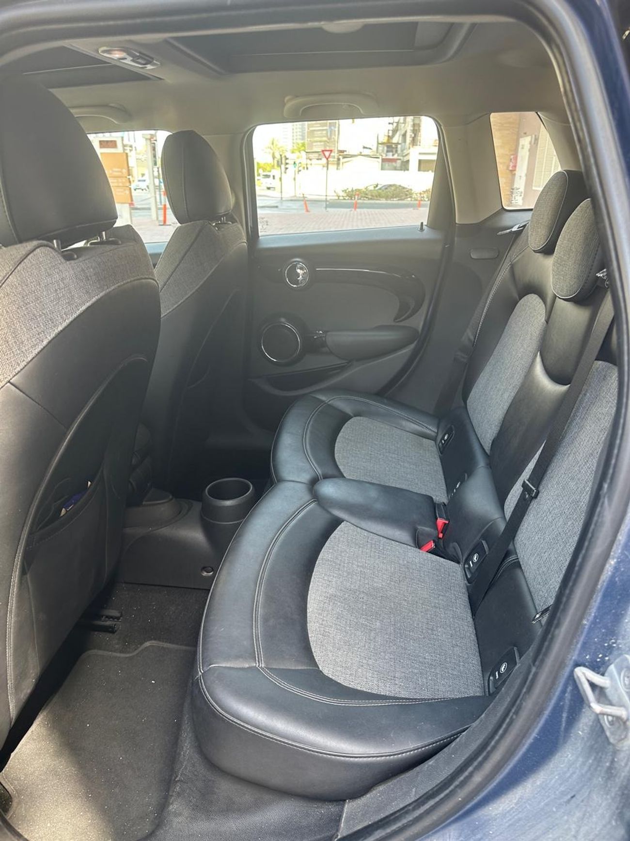 Mini Cooper Std 1.5L (5 Seater)