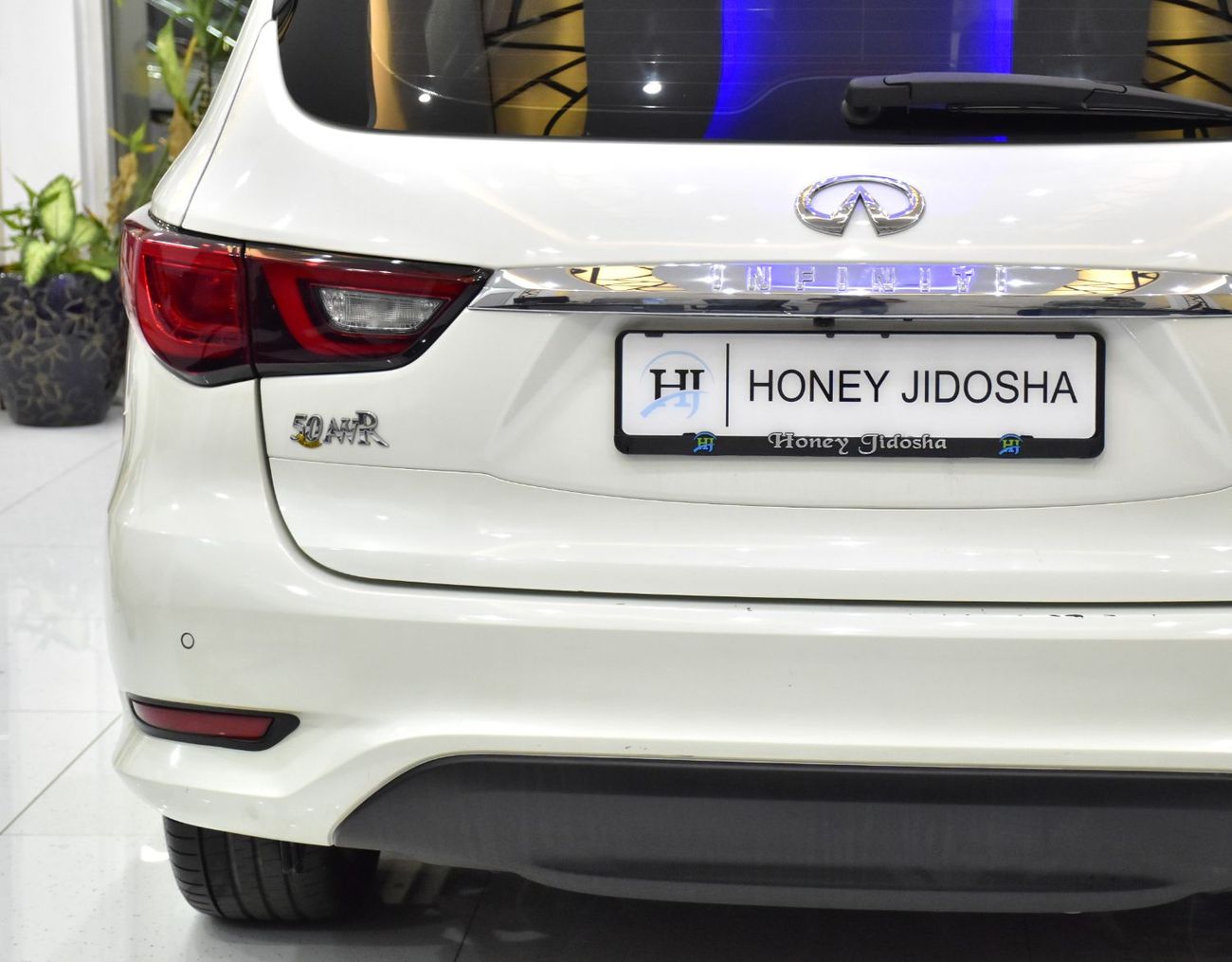 إنفينيتي QX60 EXCELLENT DEAL for our Inifiniti QX60 ( 2018 Model ) in White Color GCC Specs