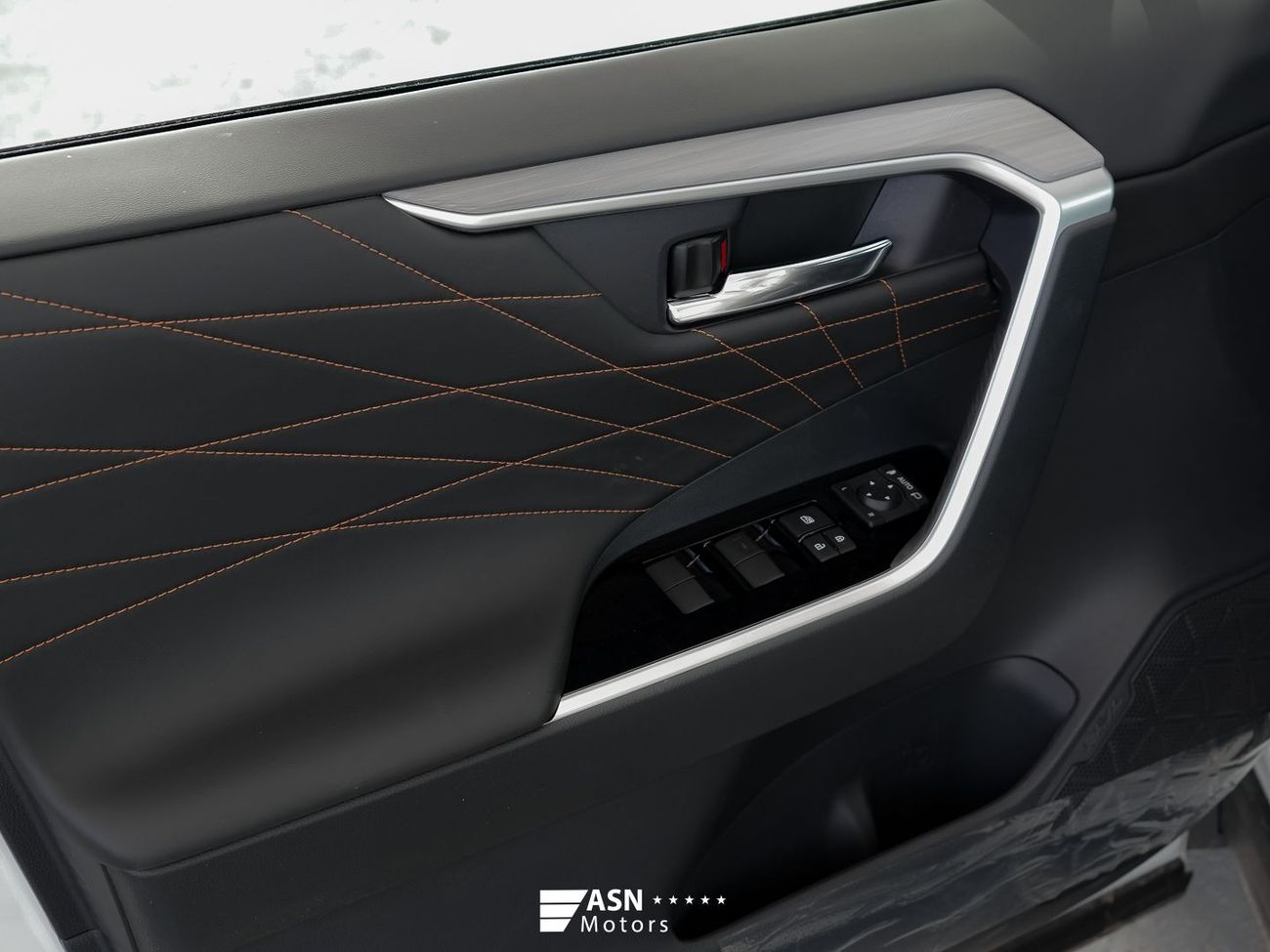 Toyota RAV4 2.5L Hybrid E-CVT AWD Elite Plus Edition 2025 (Export Price)