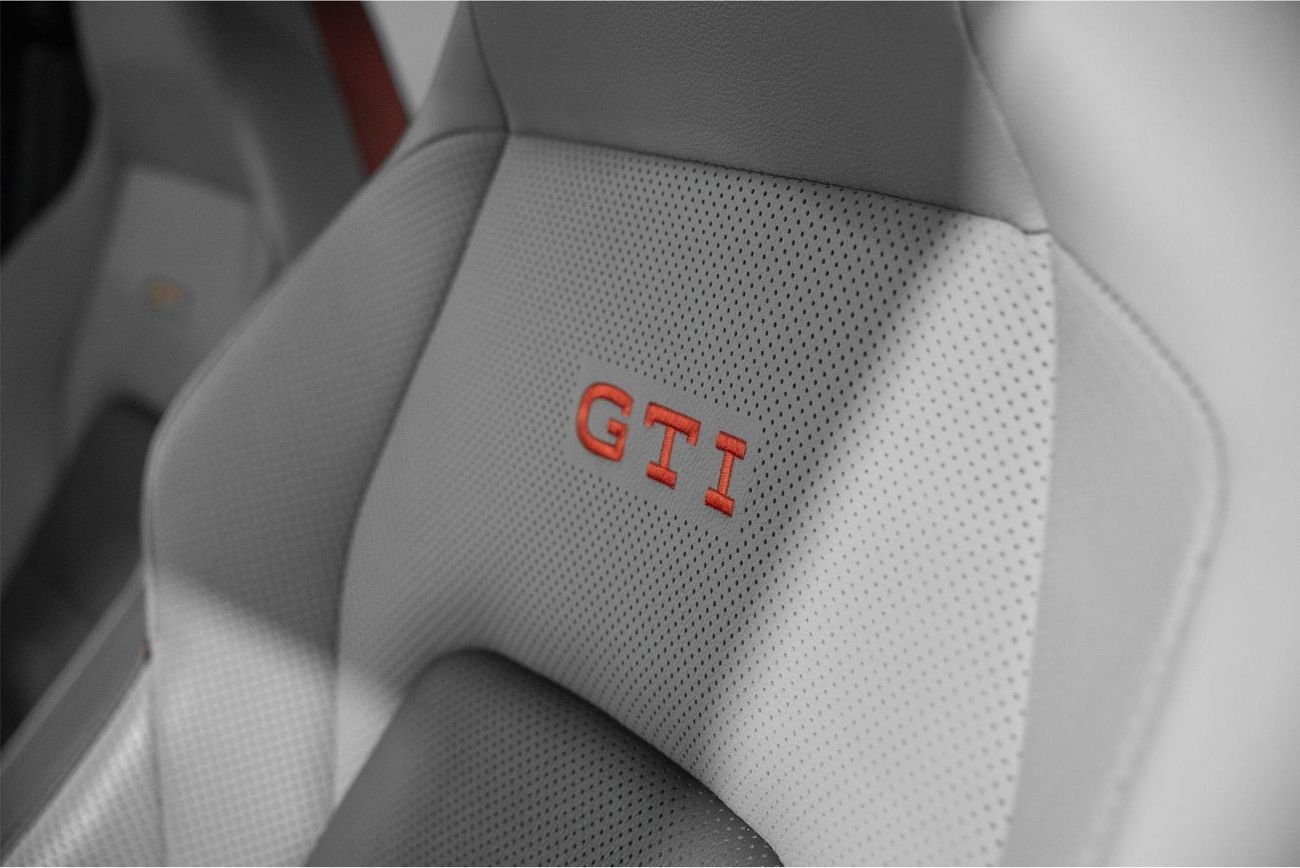 Volkswagen Golf GTI P2 / Volkswagen Warranty & Volkswagen Service Contract