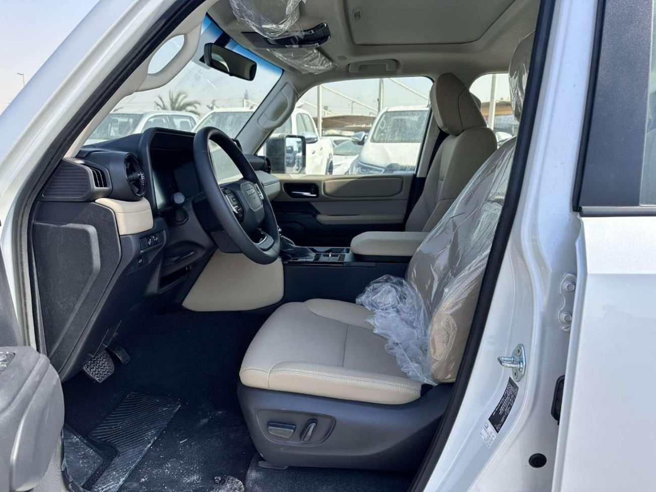 تويوتا برادو TOYOTA LAND CRUISER PRADO 2.4L 4WD PETROL SUV 2024